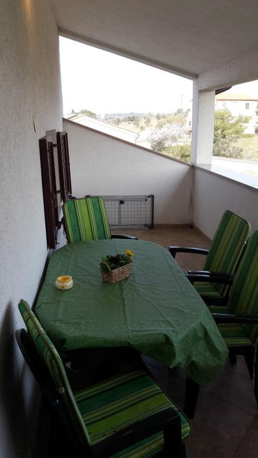 Apartments And Rooms Ana Pomer 217 Экстерьер фото