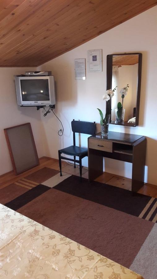 Apartments And Rooms Ana Pomer 217 Экстерьер фото