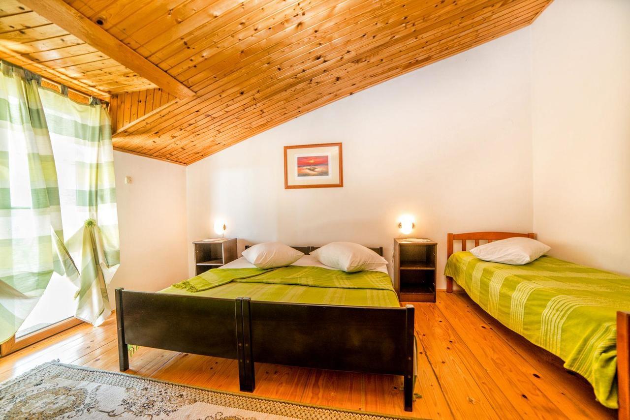 Apartments And Rooms Ana Pomer 217 Экстерьер фото